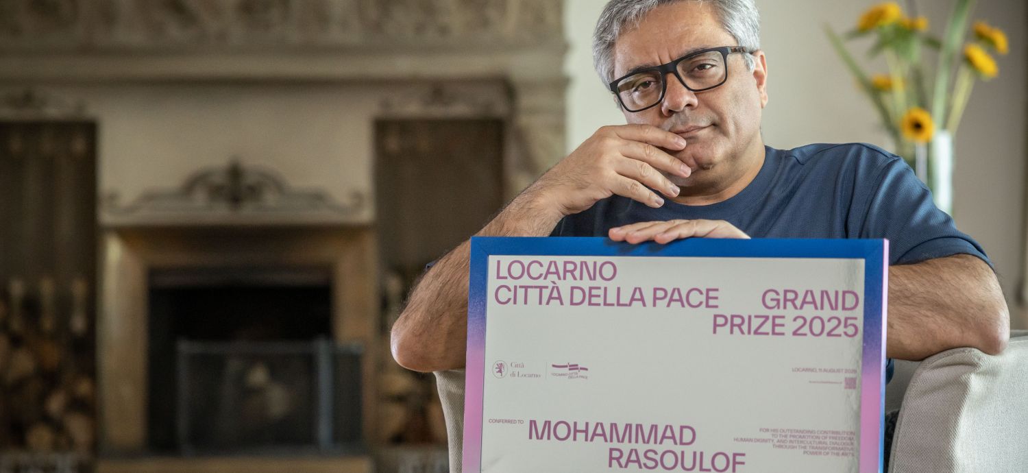 Mohammad Rasoulof riceve il primo Premio Locarno Città della Pace