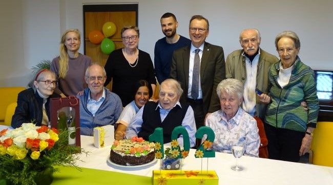 Giacomo Pioda compie 102 anni: una festa speciale per l’unico uomo centenario di Locarno
